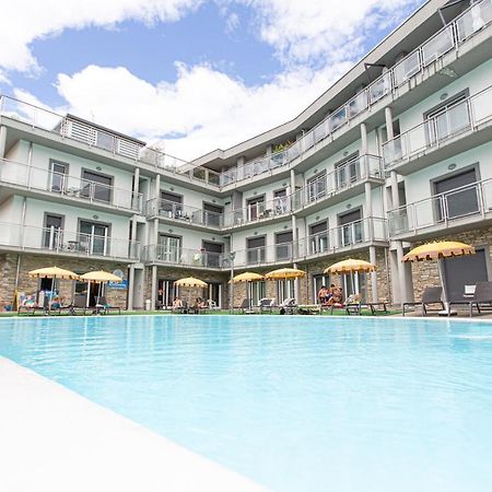 Residence Alessandra Supervacanza House - ドマーゾ エクステリア 写真